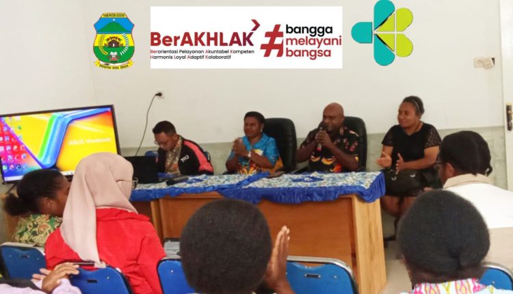 Direktur RSUD Dogiyai,dr.Rini Elisabet Tigi buka Kegiatan Sosialisasi Aplikasi Sirs,Sisrute dan RS online